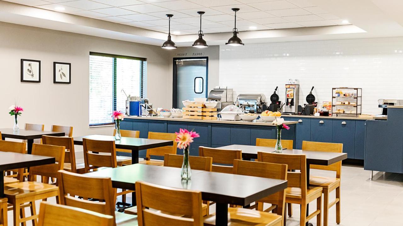 Country Inn & Suites By Radisson, Appleton, Wi ภายนอก รูปภาพ